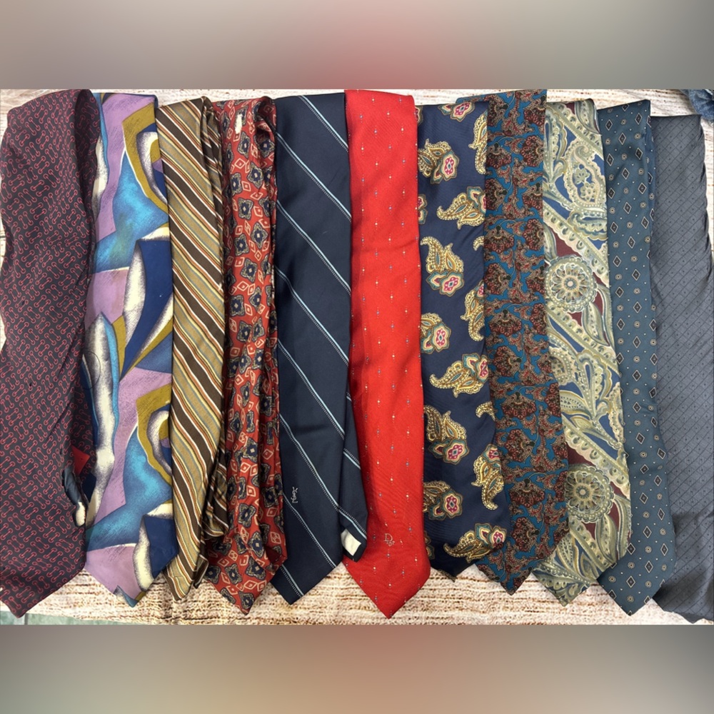 Vintage Designer Silk Tie Lot- Dior, Chanel, YSL, Oscar de la Renta& Céline (11)